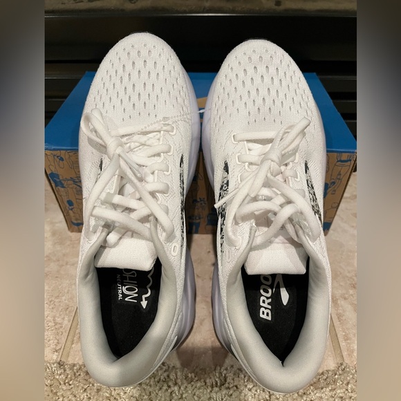 Size 7 - Brooks Ghost 16 White Oyster Lava W 🔥BRAND NEW🔥 NO BOX - Picture 3 of 7